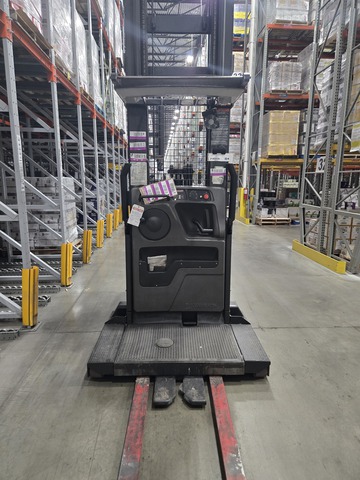 2016 Raymond 540-OPC30TT Order Picker
