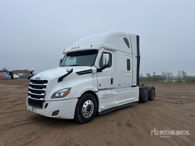 2023 Freightliner Cascadia 126 6x4 Sleeper Truck Tractor