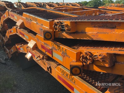 2003 Delavan Lowboy 200 T/A Car Carrier Trailer