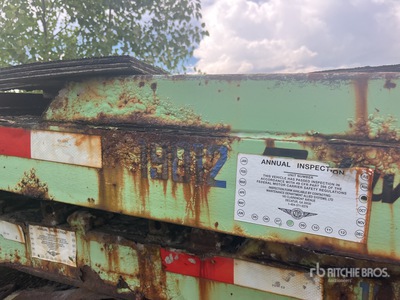 2003 Delavan Lowboy 200 T/A Remorque porte-voitures (Inoperable)