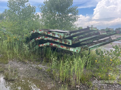 2003 Delavan Lowboy 200 T/A Remorque porte-voitures (Inoperable)