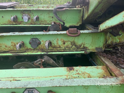 2003 Delavan Lowboy 200 T/A Remorque porte-voitures (Inoperable)