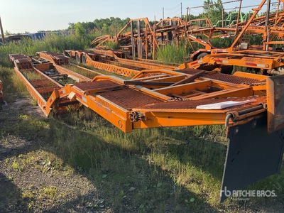 2003 Delavan Lowboy 200 T/A Car Carrier Trailer