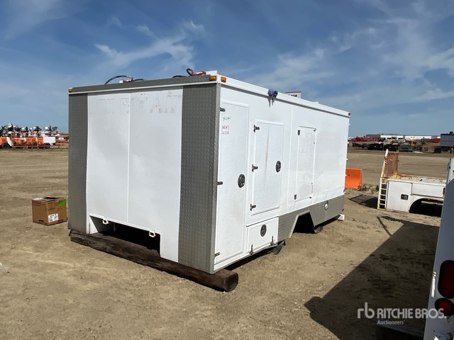C/W air compressor Service Body | Ritchie Bros. Auctioneers