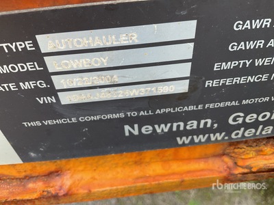 2005 Delavan Lowboy 200 Tri/A Remorque porte-voitures