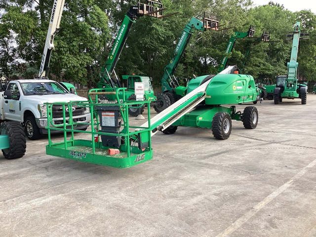 2007 JLG 400S
