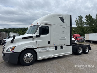 2019 Freightliner Cascadia 126 6x4 T/A Sleeper Truck Tractor