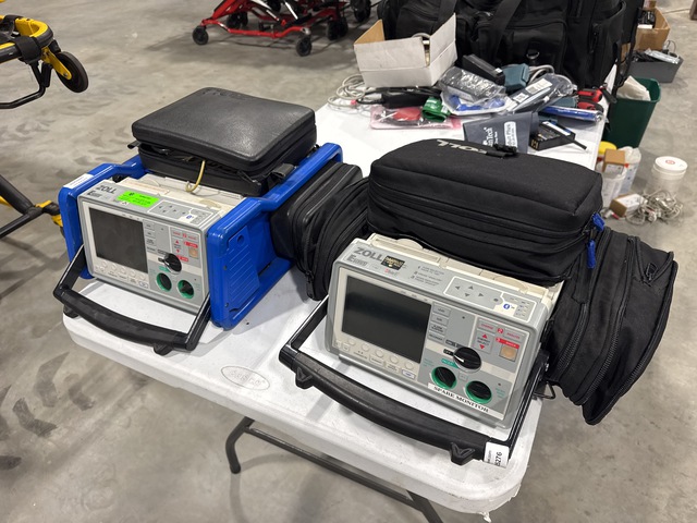 Zoll E Series Defibrillator Medical Kits and Bags
