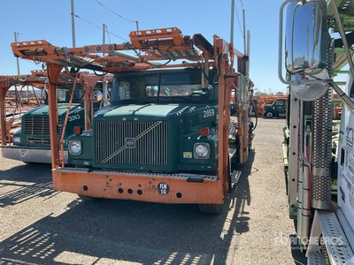 1993 WHITEGMC DS 6x4 Car Carrier Truck (Inoperable)
