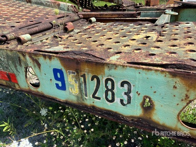 1985 Sturt M191 Car Carrier Trailer (Inoperable)