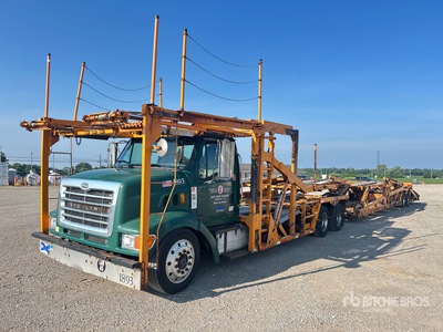 2007 Sterling LT9500 6x4 Camión portavehiculos