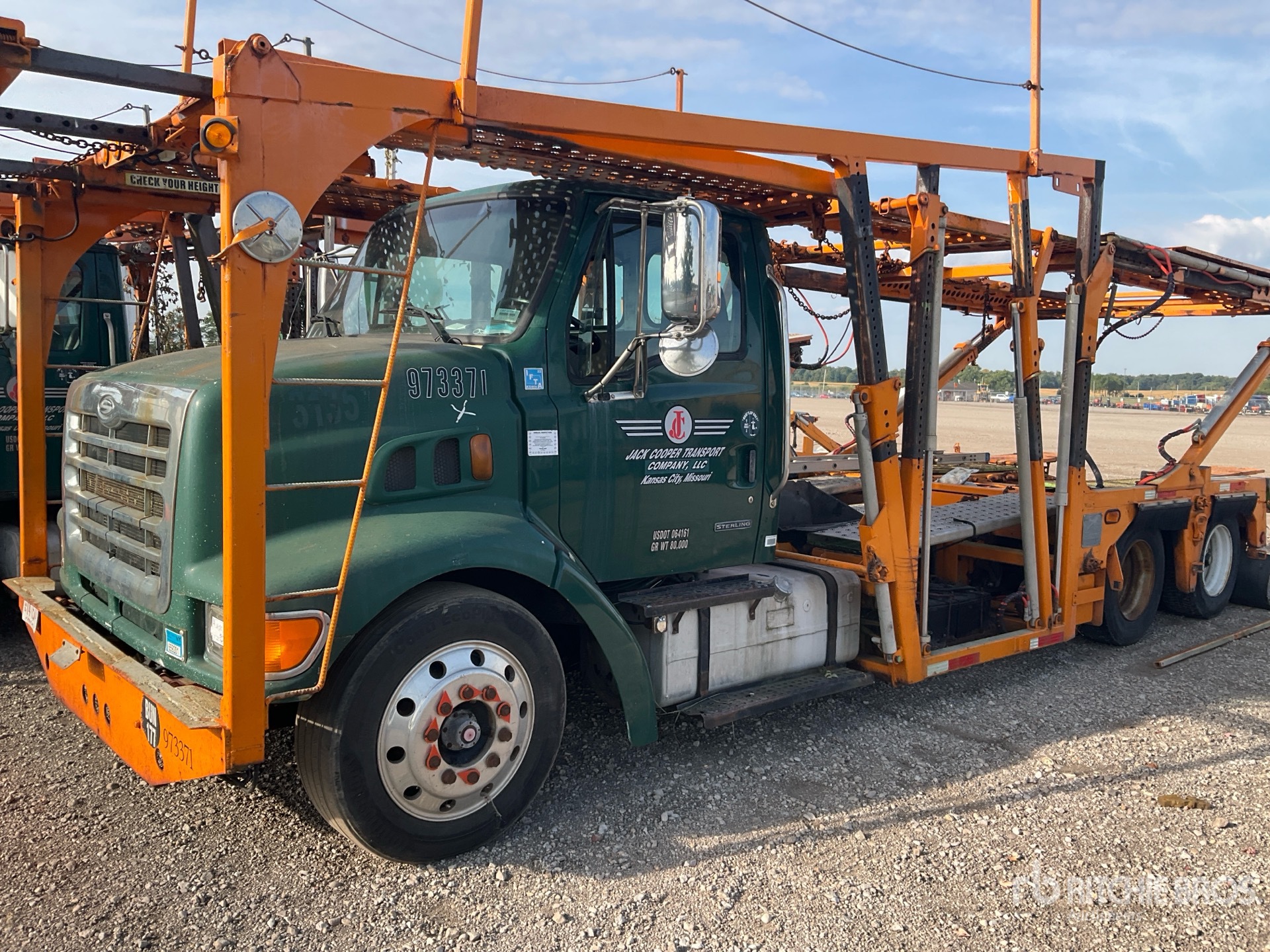 2004 Sterling LT9500 6x4 Camion transporteur de Voitures