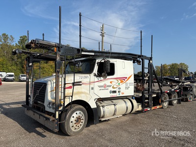 2013 Volvo VNL300 6x4 Sleeper Car Carrier Truck