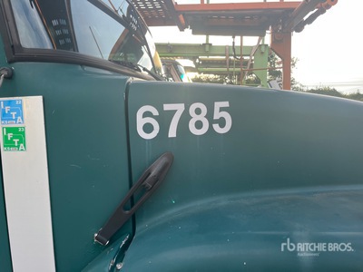 2000 Volvo WAH Autotransporter (Inoperable)