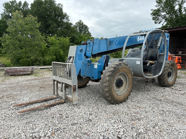 2011 Genie GTH-644