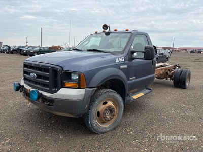 2006 Ford F-550 XL 4x4 Cab & Chassis (Inoperable)