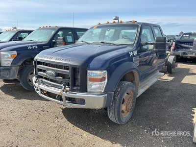 2010 Ford F-550 XL 4x4 Crew Cab Cabina y chasis