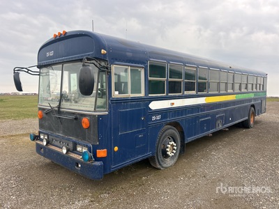 2005 BlueBird 4x2 37-Seat Crew Carrier Bus