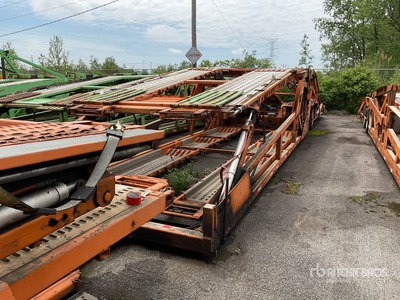 2013 Delavan 6000 T/A 自動車輸送トラック