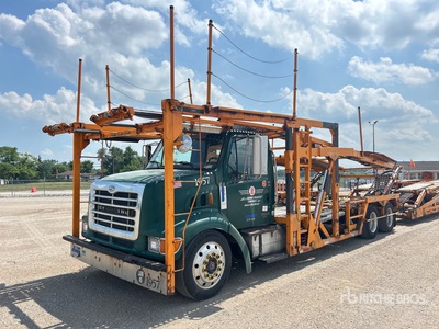 2007 Sterling LT9500 6x4 Camión portavehiculos