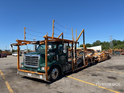 2007 Sterling LT9500 6x4 Camión portavehiculos