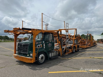2007 Sterling LT9500 6x4 Camión portavehiculos
