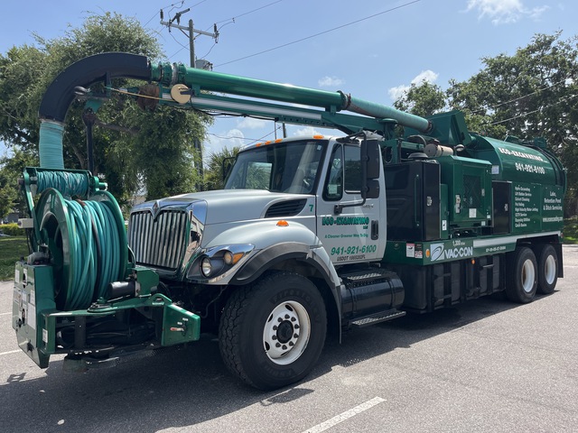 Vac-Con V312LHAD on 2009 International SF525 6x4 Vacuum Excavator Truck Vac-Con V312LHAD on 2009 International SF525 6x4 Vacuum Excavator Truck