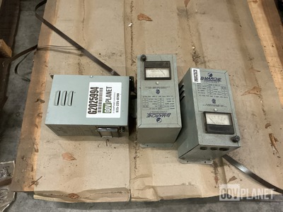 (3) LaMarche A20R-4-24V-A1 Battery Chargers