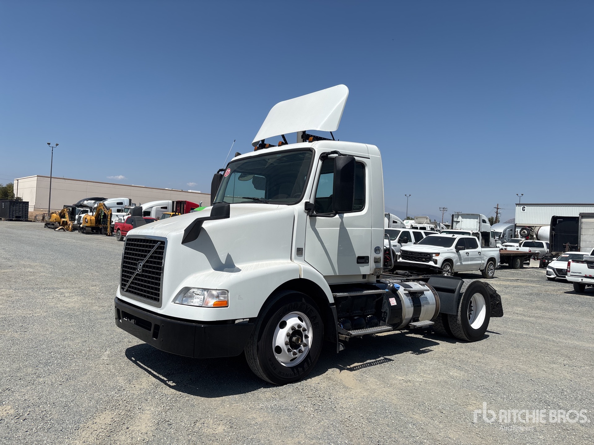 2017 Volvo VNM 4x2 S/A Day Cab Truck Tractor