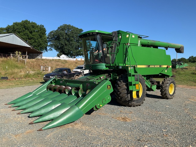 1994 John Deere 9500 4x4 Combine Harvester