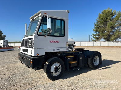2018 Capacity Sabre 5 4x2 Trattore portuale