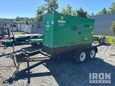 2015 MQ Power DCA70SSIU4FSG 56 kW Mobile Generatore