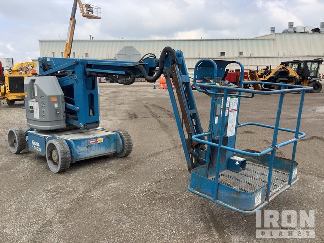 ELEVADOR ARTICULADO 2012 GENIE Z3422N