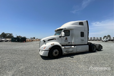 2023 Peterbilt 579 6x4 Cabeza Tractora Cabina Dormitorio