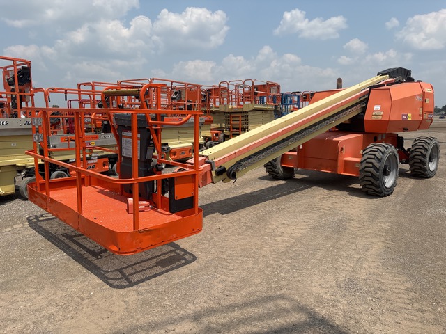 2014 JLG 600S