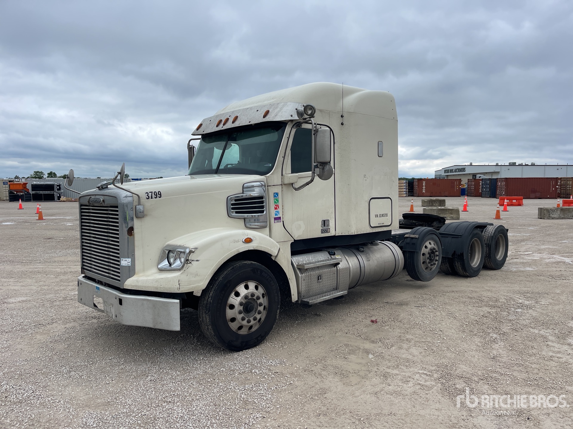 2018 Freightliner Coronado 122SD 8x4 トラックトラクター（Tri/A）