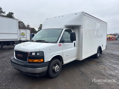 2021 GMC 3500 4x2 Van Truck