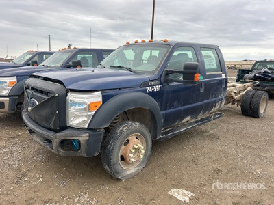 2012 Ford F-550 XL 4x4 Crew Cab Cabina y chasis