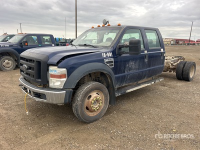 2010 Ford F-550 XL 4x4 Crew Cab Cabina y chasis