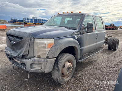 2012 Ford F-550 XL 4x4 Crew Cab Fahrgestell