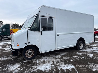 2022 Ford E-450 4x2 Step Van