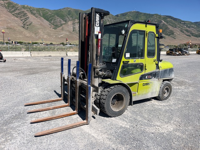 2021 Clark C55SD 7000 lb Pneumatic Tire Forklift