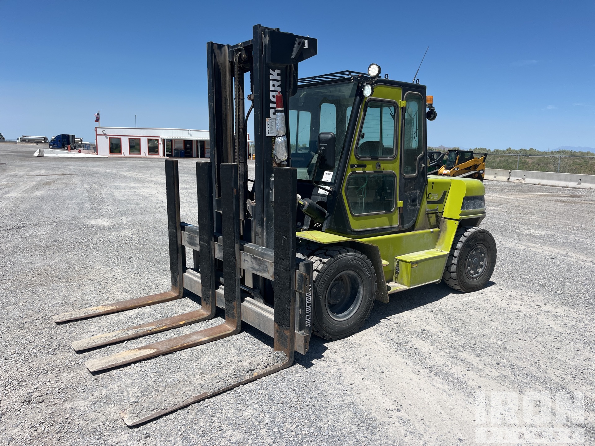 nk@断捨離　804050 2021 (unverified) Clark C70 15075 lb Pneumatic Tire Forklift in
