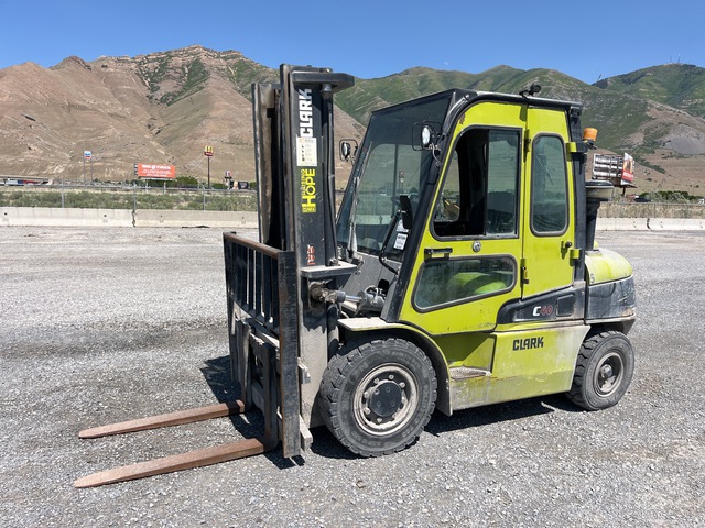2021 (unverified) Clark C40D 7050 lb Pneumatic Tire Forklift