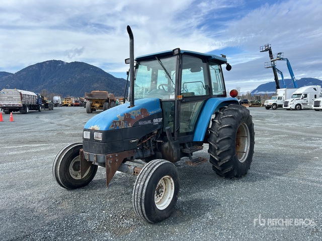 1997 New Holland 6635 2WD Tractor (Inoperable) | Ritchie Bros. Auctioneers