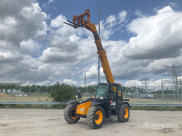 2019 JCB 535-95 Telehandler | Ritchie Bros. Auctioneers
