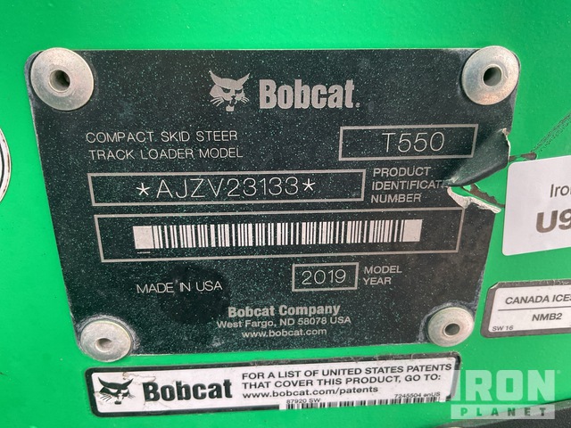 MINI CARGADOR SOBRE ORUGAS 2019 BOBCAT T550