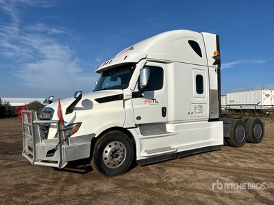 2022 Freightliner Cascadia 126 6x4 T/A Slaapcabine Trekker