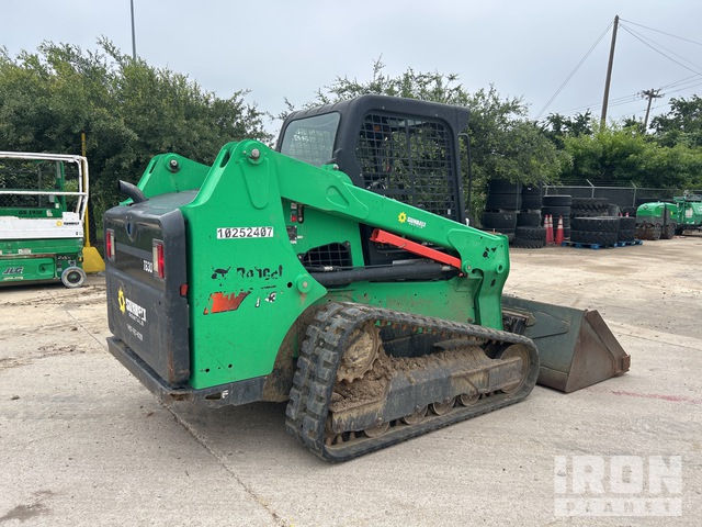 MINI CARGADOR SOBRE ORUGAS 2020 BOBCAT T630