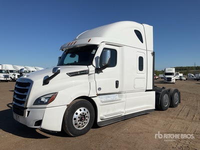 2022 Freightliner Cascadia 126 6x4 Sleeper Truck Tractor